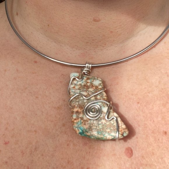 Green Dyed Imperial Jasper (Gemstone) Wire Wrapped Pendant - Picture 3 of 7